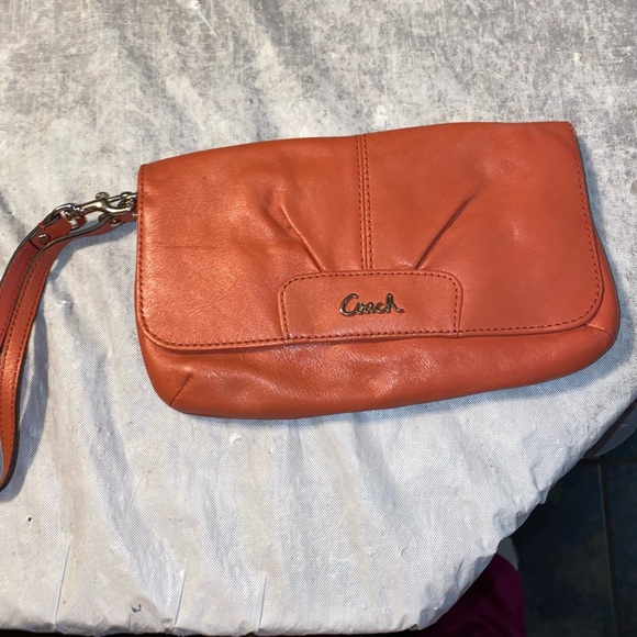 COPY - Coach wristlet very nice - Picture 2 of 4